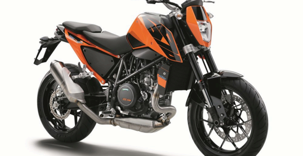A little devilish duchess - KTM Duke 690 2016
