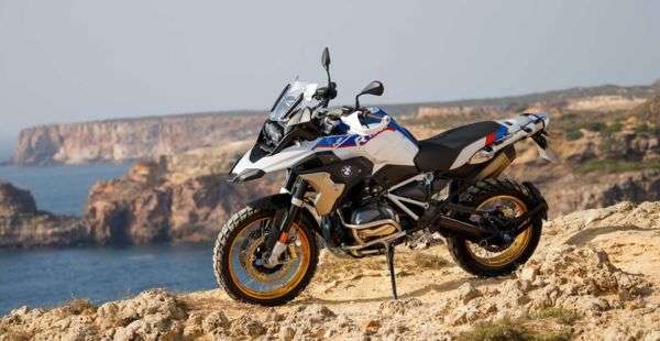 Improving the latest BMW Motorcycles models with the BMS-O ECU? Only with e-GPT!