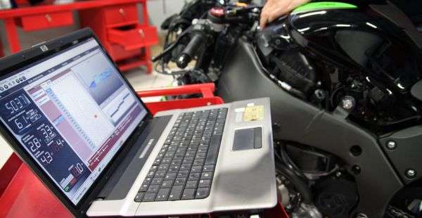 New Kawasaki Ninja ZX-10R, Rapid Bike welcomes the return of the green beast